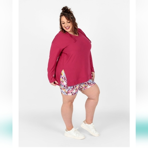 #096 Lularoe- Eliza Long Sleeve Tunics -NEW- Solid & 2 prints available - Picture 10 of 12